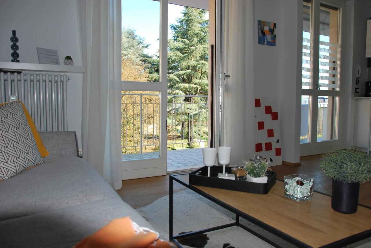 Suite 51 Appartamento Con Terrazzo A 50 Mt Dal Lago - Private Parking (Adults Only) อาโรนา ภายนอก รูปภาพ